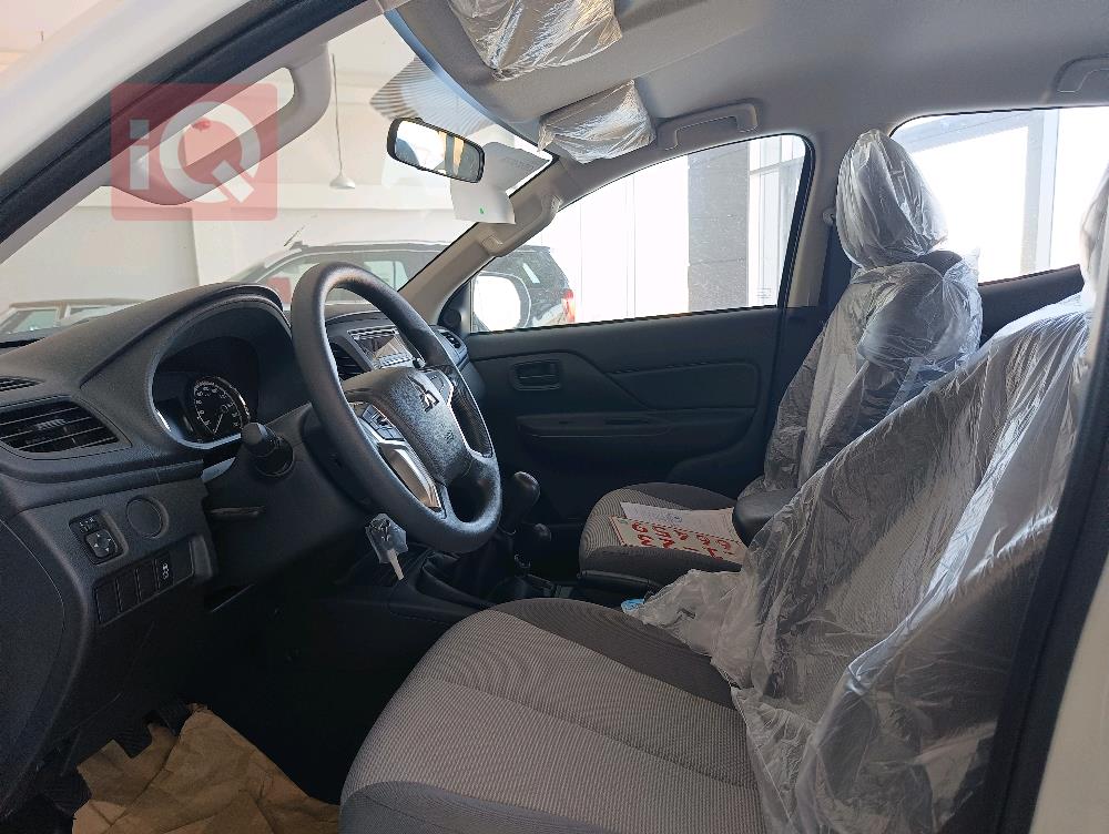 میتسوبیشی L200